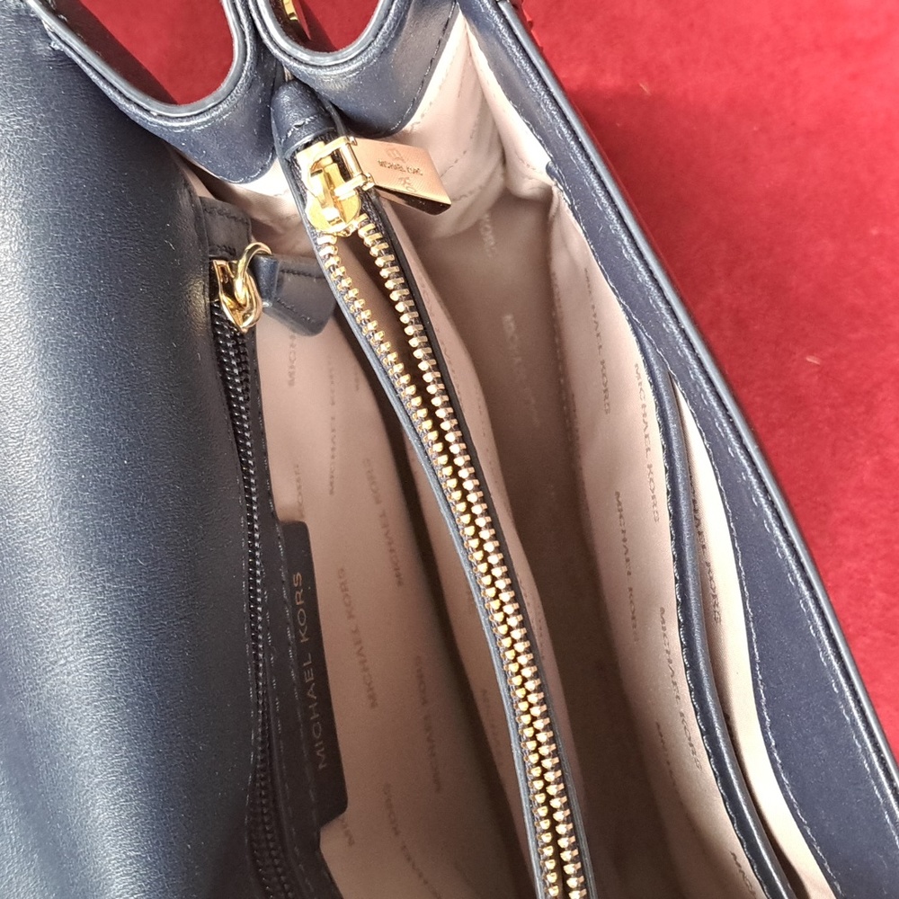 Michael Kors Navy Admiral With Gold Accents NEW WITH TAG - Picture 14 of 16